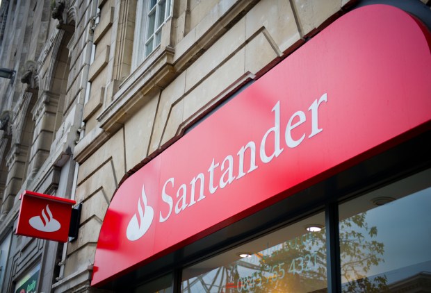 Santander Bridges SMBs With China