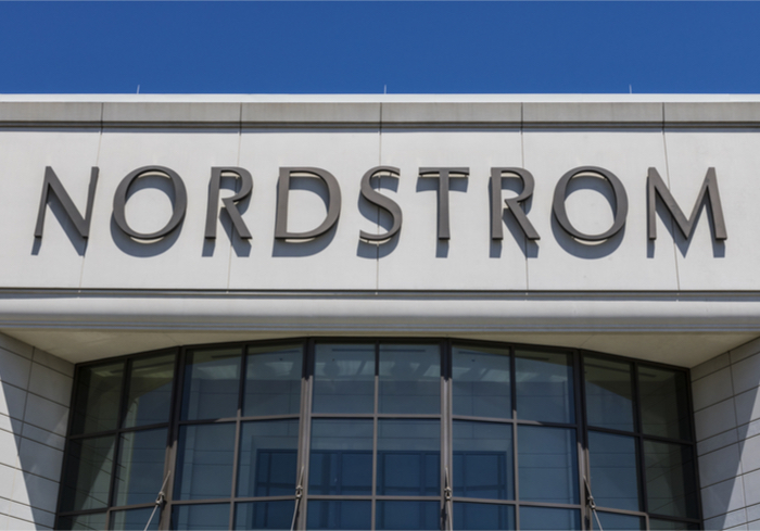 Nordstrom Offers Extended Holiday Pickup Times
