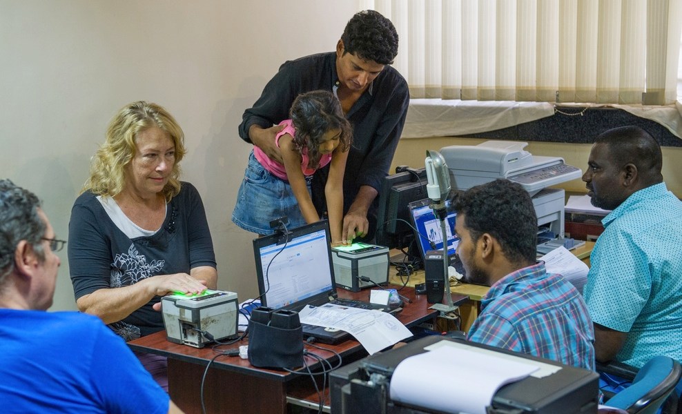 aadhaar-india-biometric-identity-verification