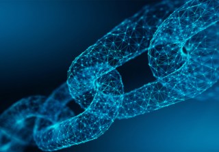 Bitcoin Daily: Oracle Unveils ‘Blockchain Applications Cloud’; Coinbase And Circle Start ‘CENTRE Consortium’