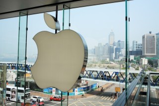 Apple Still Leads Microsoft In Market Cap By $26B