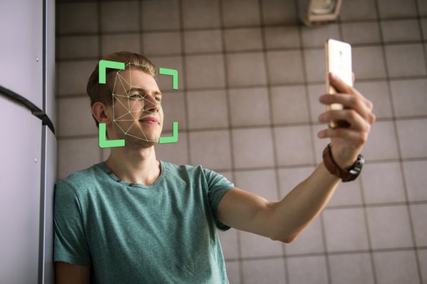 Apple iPhone X User Forced By FBI To Unlock Phone With Face