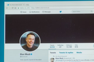 Elon Musk Stirs Twitter Pot Again — But This Time, It Won’t Cost $40 Million