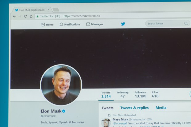 Tesla's Elon Musk Stirs Twitter Pot Again