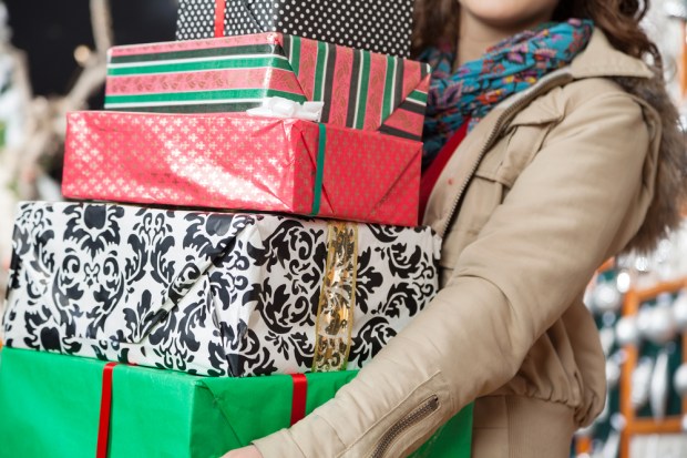 US Holiday Sales Expected To Get Almost 5 Percent Boost