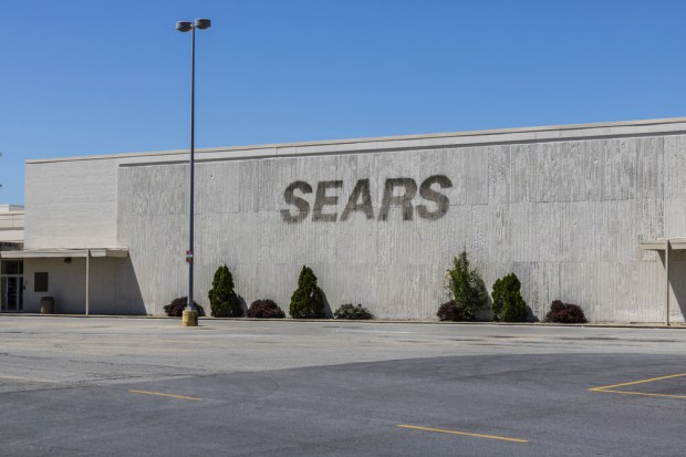 Big Lenders Make Push To Liquidate Sears