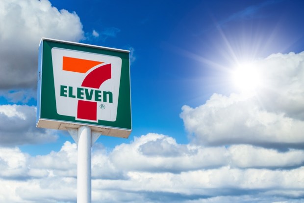 7-Eleven in Canada to Accept WeChat Pay, Alipay