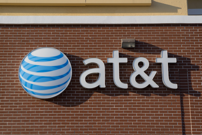 AT&T, T-Mobile Sued Over Mobile Crypto Thefts