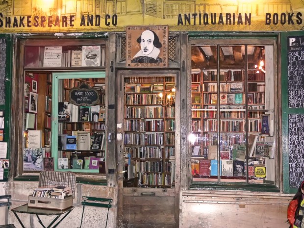 Amazon’s AbeBooks Faces Ban From Antiquarian Book Dealers