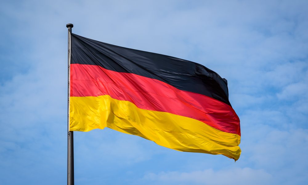 Daimler, BMW To Combine Car Sharing Biz