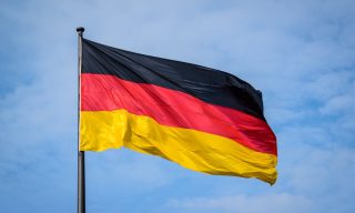 Daimler, BMW To Combine Car Sharing Biz
