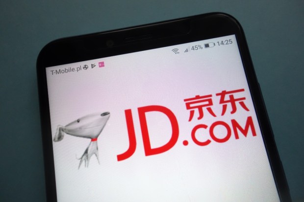 JD.com Q3 Revenue Slowdown Weighs on Stock
