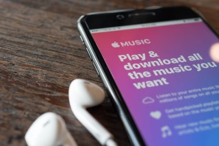 Amazon Echo To Stream Apple Music