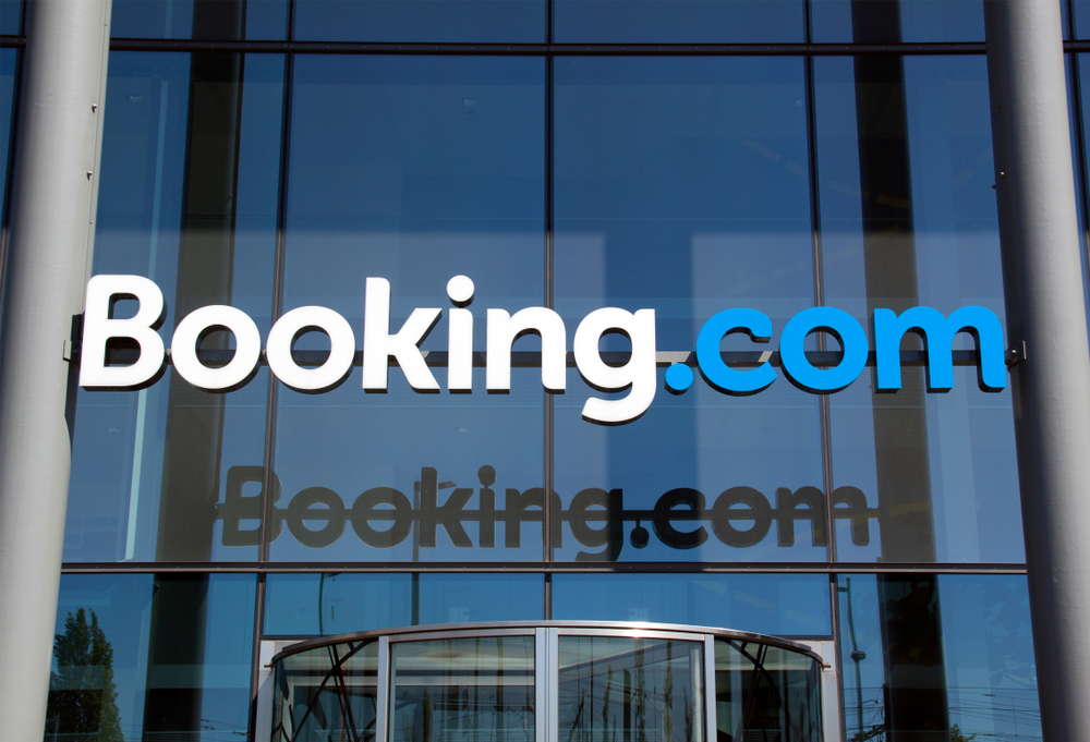 Booking.com Integrates Payments For Corporate Travelers With AirPlus