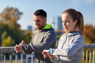 Insurance Firms Cozy Up To Wearables And Fitness Tracking Tech