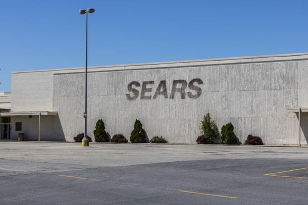 Sears’ Lampert Won't Fund Bankruptcy Financing