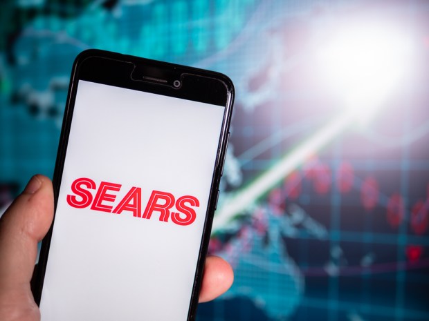 Sears Could Get $350M Loan In Financing Package