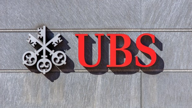 French Prosecutors Call For UBS To Pay 3.7B Euros For Tax Evasion