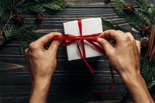 First Data: Who Buys What On Christmas Eve
