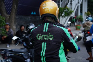 Yamaha Invests $150M In Grab’s Motorcycle Service