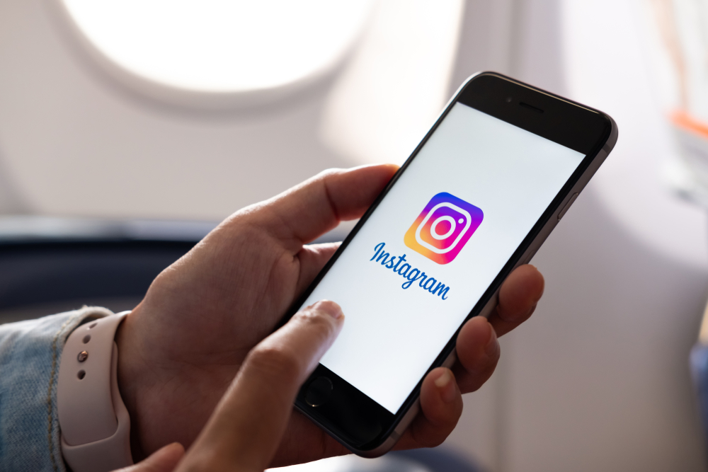 New Instagram Feature Will Tell Brands About Bookmarked Products