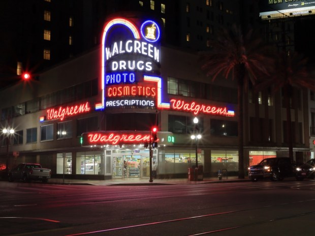 Kroger And Walgreens Expand Pilot To Include Kroger Express, Home Chef Kits