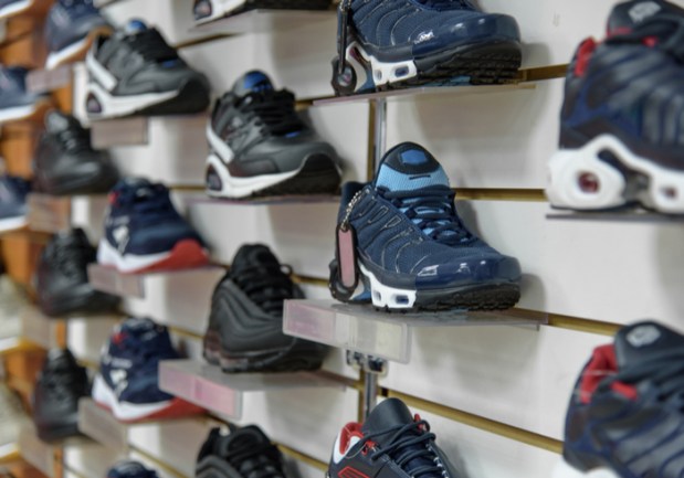Farfetch To Buy Sneaker Marketplace Stadium Goods