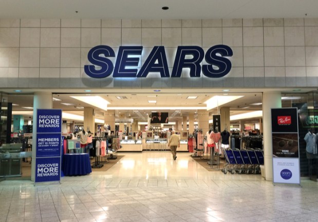 ESL Seeks to Purchase 500 Sears Stores