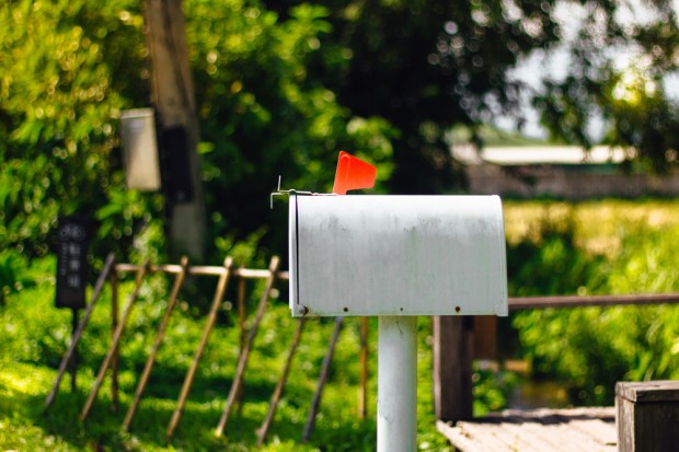 Amazon Prompts USPS To Monetize The Mailbox