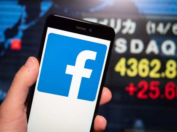 Facebook Adding Instagram, WhatsApp To User Metrics