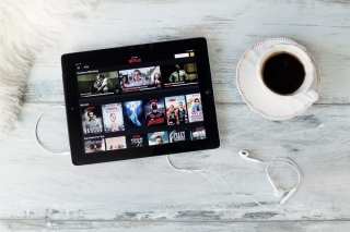 Netflix Paid Subscriptions Jump 33 Pct In 2018