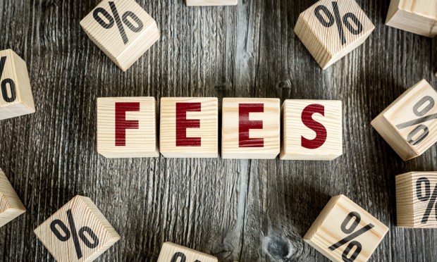 Large Railroads Tighten Schedules, Dole Out Late Fees