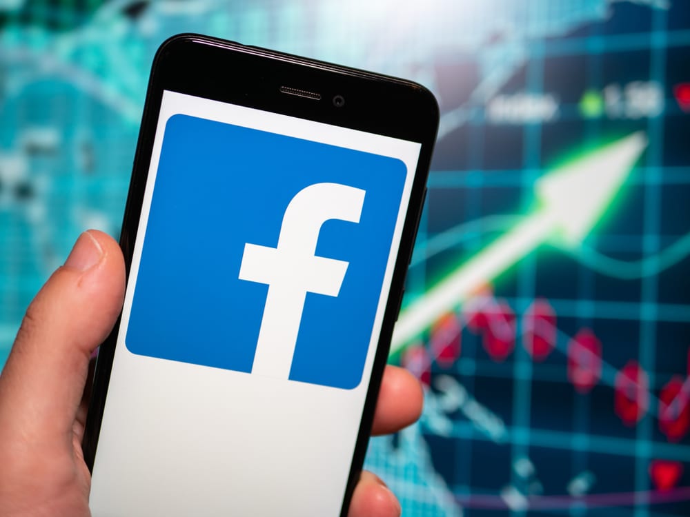 Despite Scandals, Facebook Makes Q4 Gains On Users And Mobile