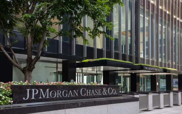 JPMorgan Consolidates SMB, Enterprise Payment Operations