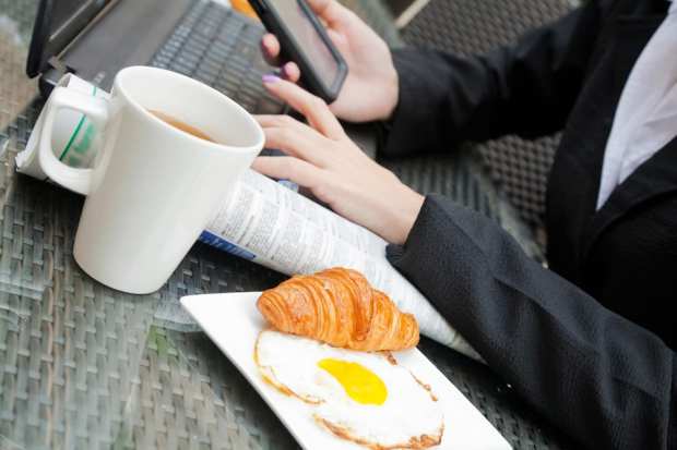 Mooncard Lands VC For Corporate Card, Expense Management Tools