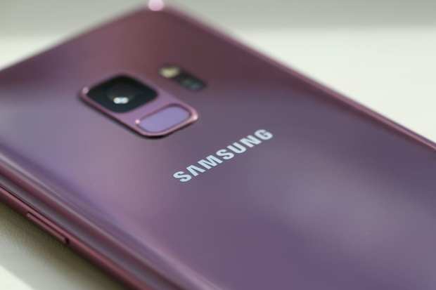 Weak Chip Sales, Mobile Slowdown Hits Samsung’s Q4