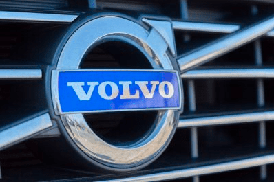 CA Auto Dealers Want To Put Brakes On Volvo Subscriptions