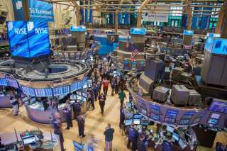 Former Apple Securities And Compliance Lawyer Charged With Insider Trading