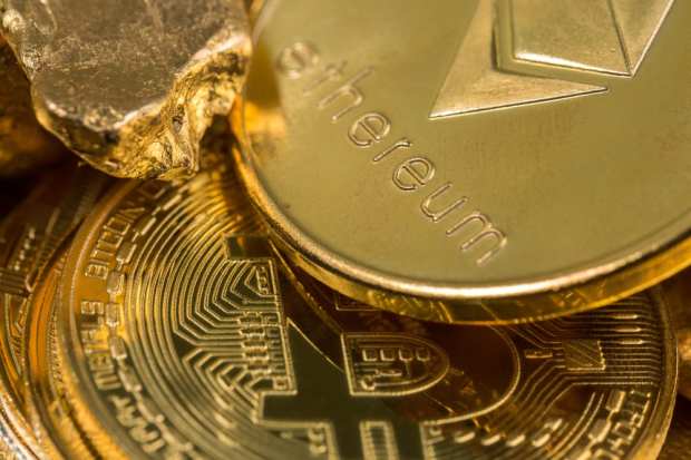 Bitcoin Daily: Ex-SoFi Head Pairs Blockchain With Lending; Fidelity Trials Bitcoin ‘Lightning’ Payments