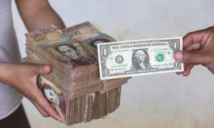 Venezuelan Money Supply Rises Amid Protests