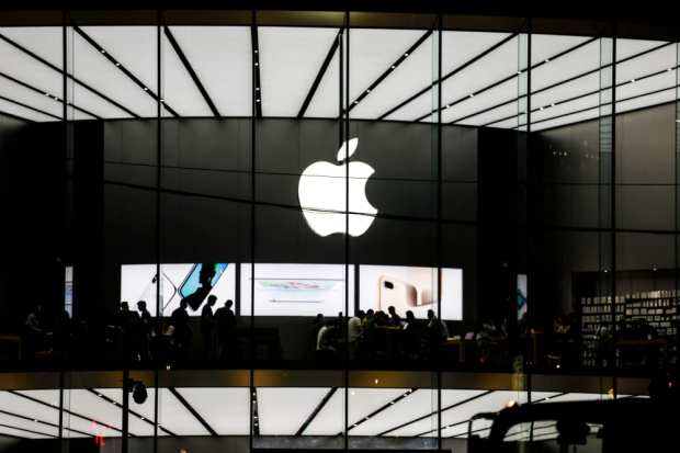 Judge: Apple Infringed, Should Face Import Ban