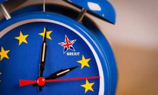 UK Chancellor Hammond Warns Again About No-Deal Brexit