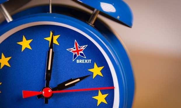 UK Chancellor Hammond Warns Again About No-Deal Brexit