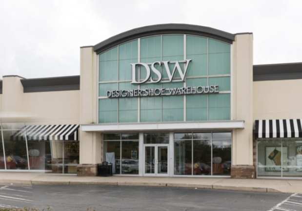 Retail Pulse: DSW Expands In-Store Experiences