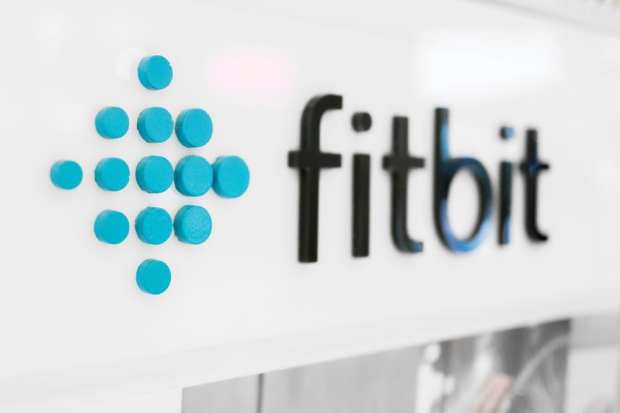 Fitbit Tap-And-Pay Coming To NYC Transit
