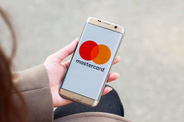 Mastercard Pushes Cashless Solutions For Transit Payments