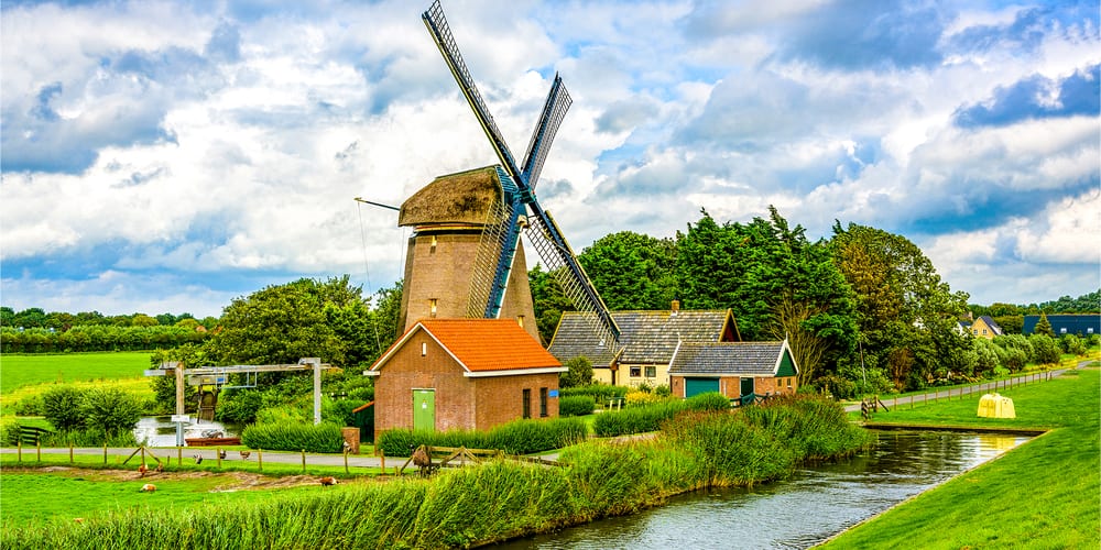 Customer Awareness Is Key For PSD2 Adoption In The Netherlands