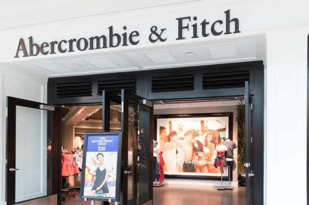 Abercrombie To Close 40 Stores Within A Year