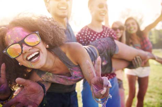 Amazon Opens Coachella Shop With On-Site Delivery