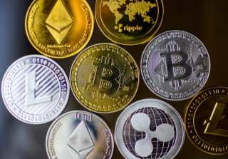 Bitcoin Daily: Rakuten Secures Crypto Exchange License; LVMH Launches Luxury Retail Blockchain